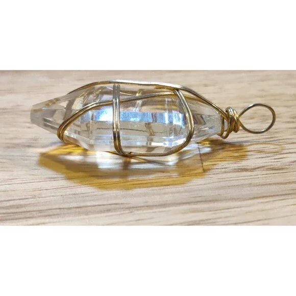 Crystal Pendant Only Wrapped In Gold Tone Wire - Picture 6 of 6